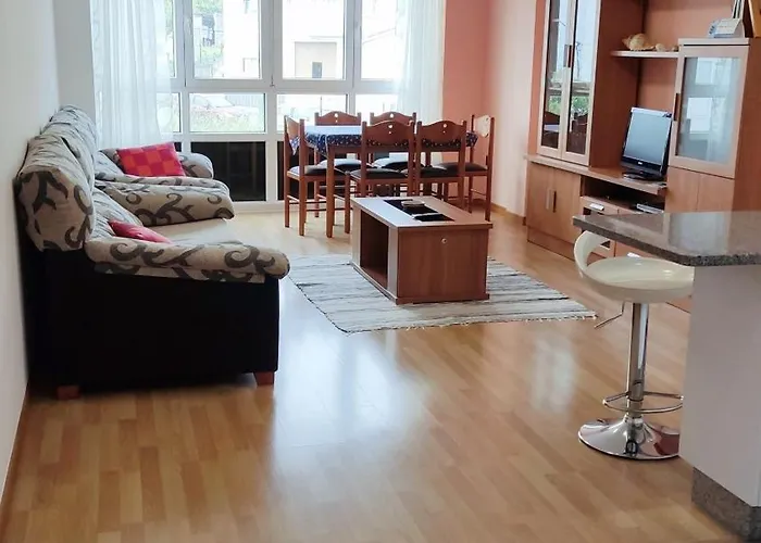 Apartamento En Laxe. Soleado Y Al Lado De La Playa